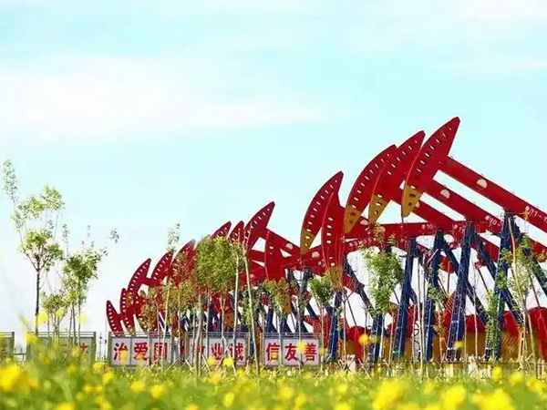 大港油田井（jǐng）下作業公（gōng）司自動推送管裝置減負賦能(圖1)